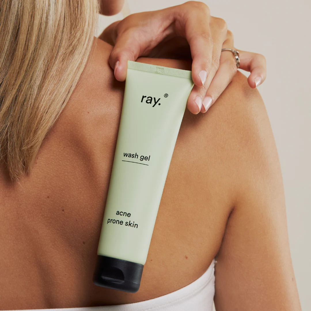 Gel nettoyant pour peau à tendance acnéique Ray